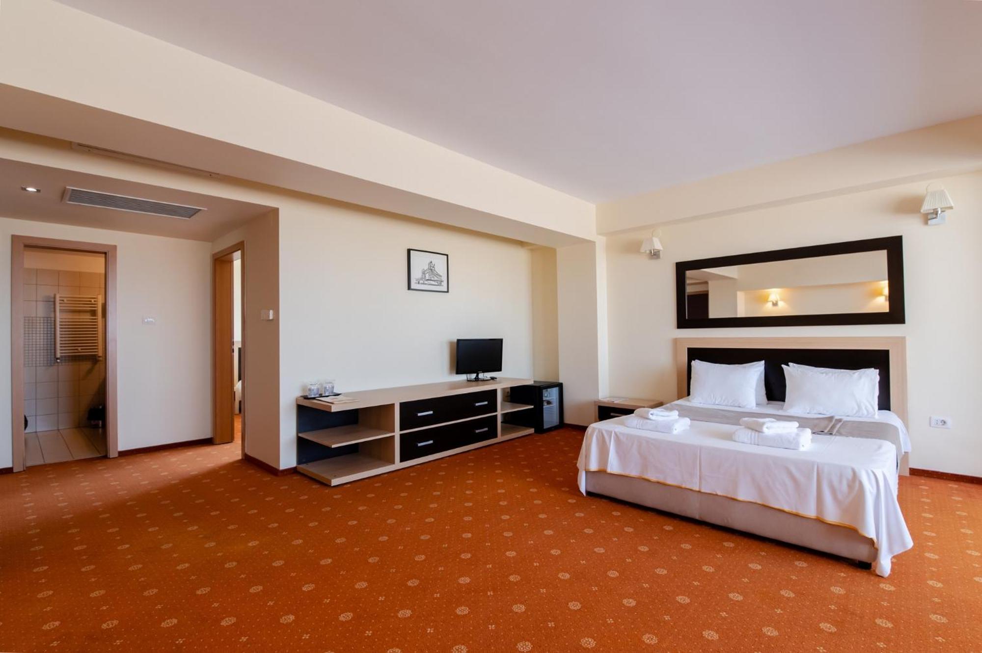 Hotel Oxford By Timhotels Timişoara Eksteriør billede